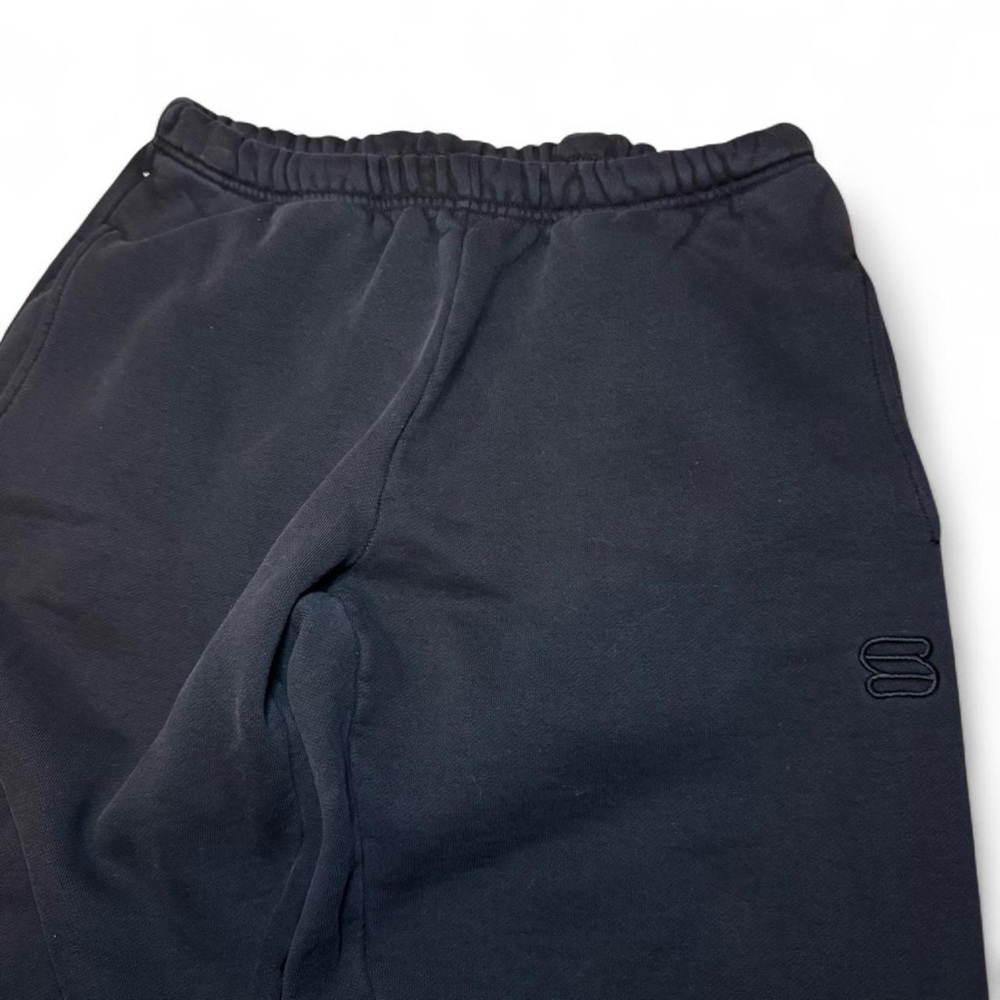 Aritzia SuperWorld TnA Baggy 90s Style Casual Washed Black Sweatpants — SMALL - Picture 7 of 8